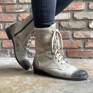 Beautiful genuine leather. boots size 38